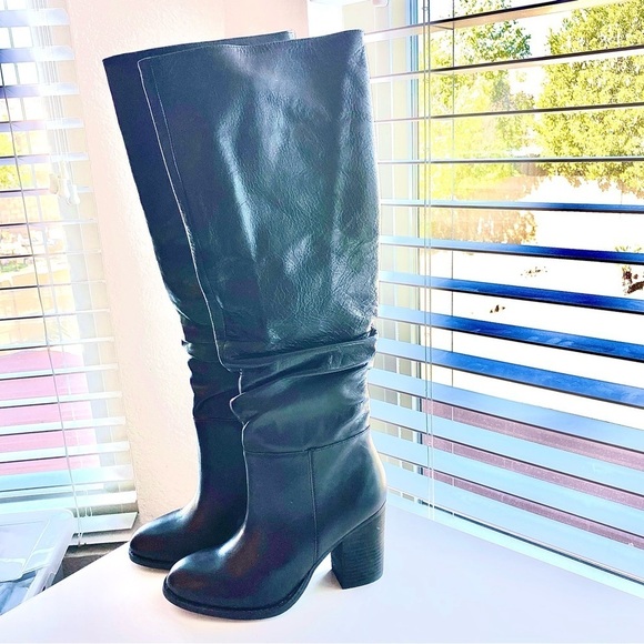STEVE MADDEN Lux Leather Slouchy Tall Heeled Boots NEW - Picture 1 of 8